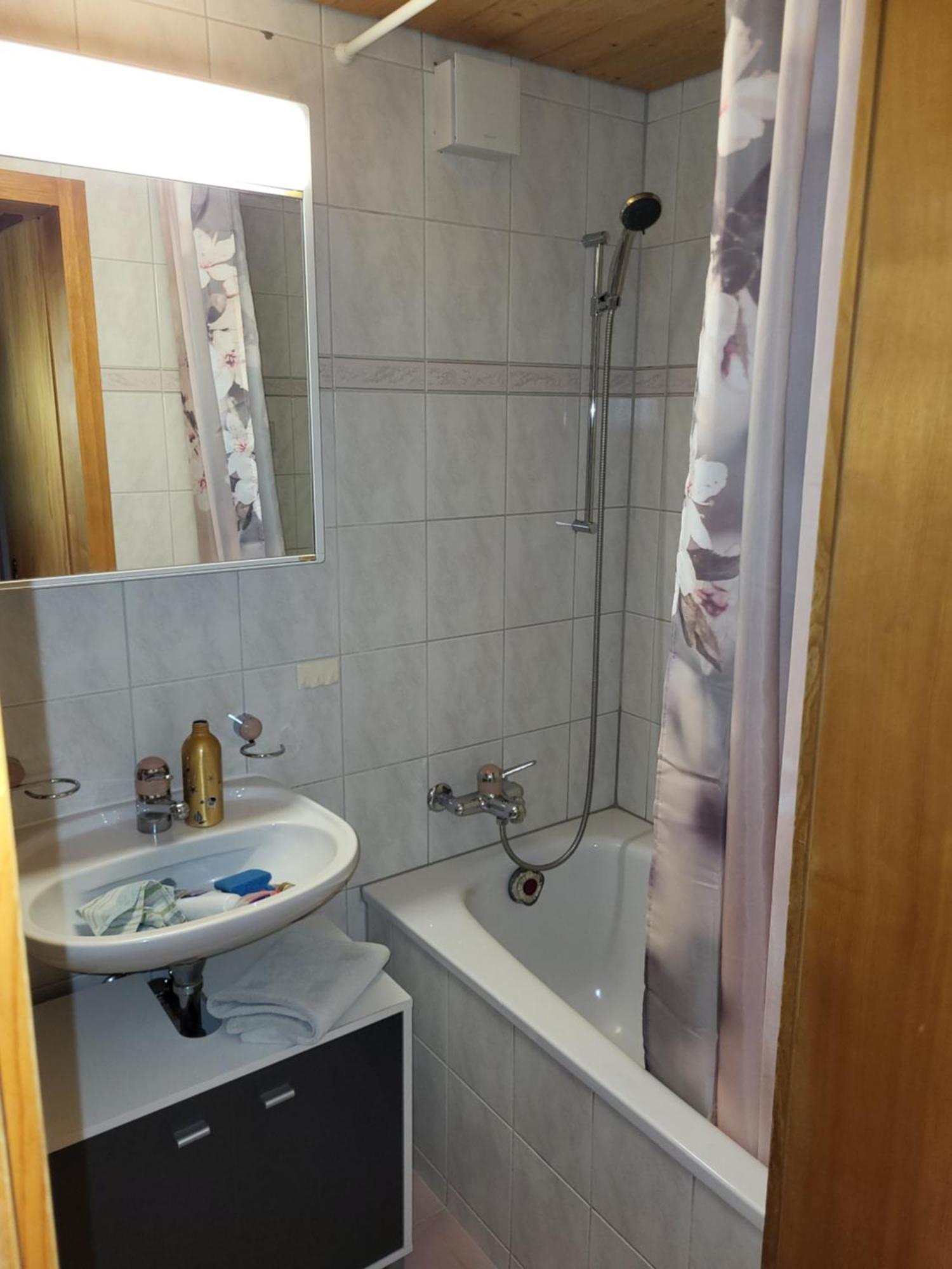 Chalet Diana Lakefront Ringgenberg Bilik gambar